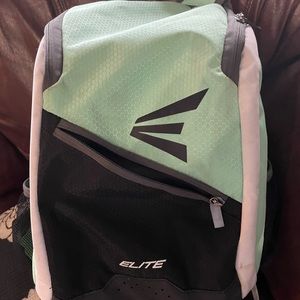 Easton softball bag, perfect condition.  Both sides have a bat holder